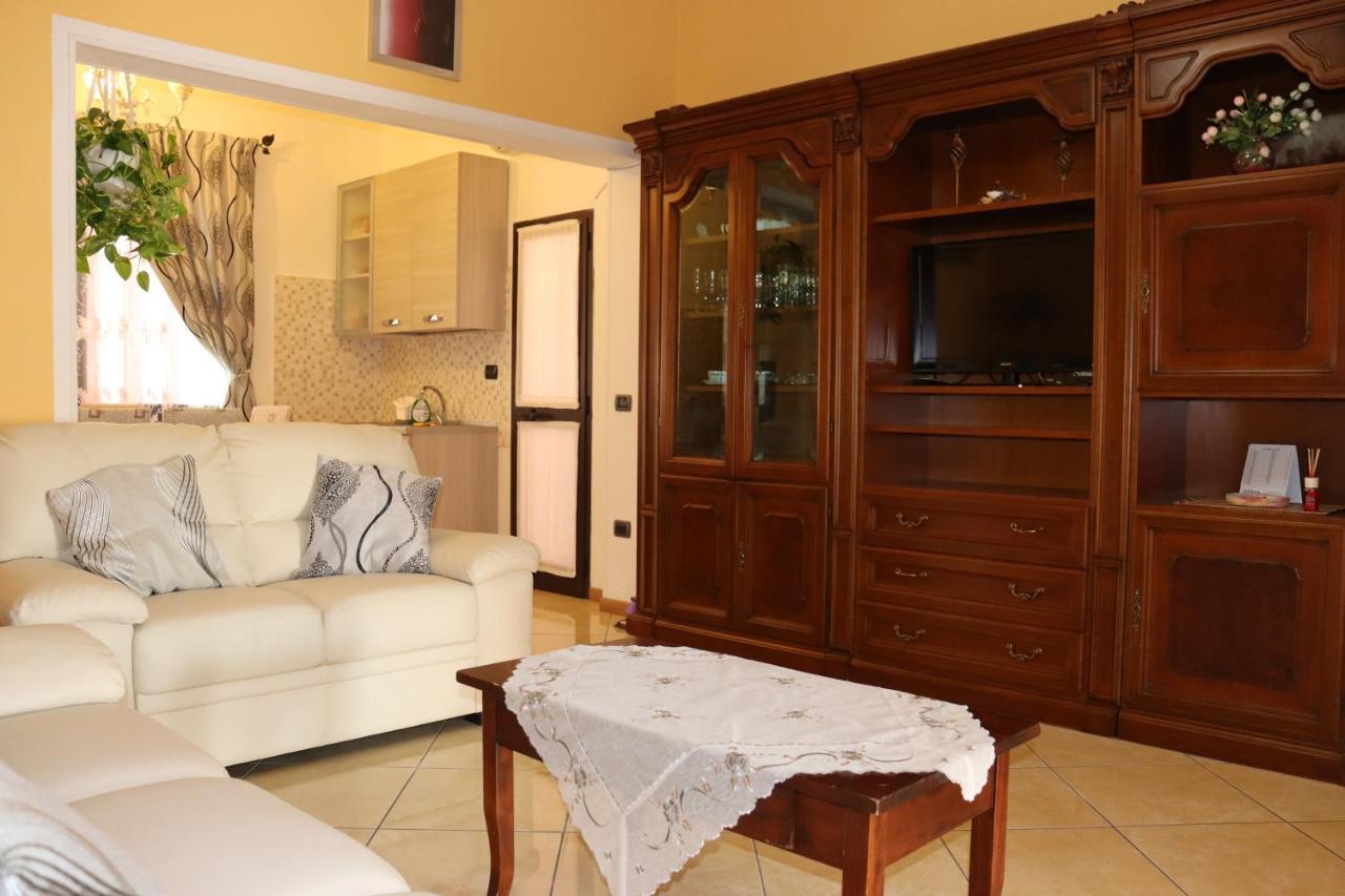 Casa Andreea Vicino Al Centro Di Olbia Iun R5904 Apartment Luaran gambar