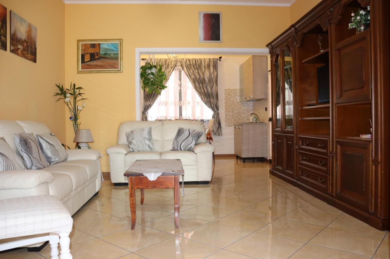 Casa Andreea Vicino Al Centro Di Olbia Iun R5904 Apartment Luaran gambar