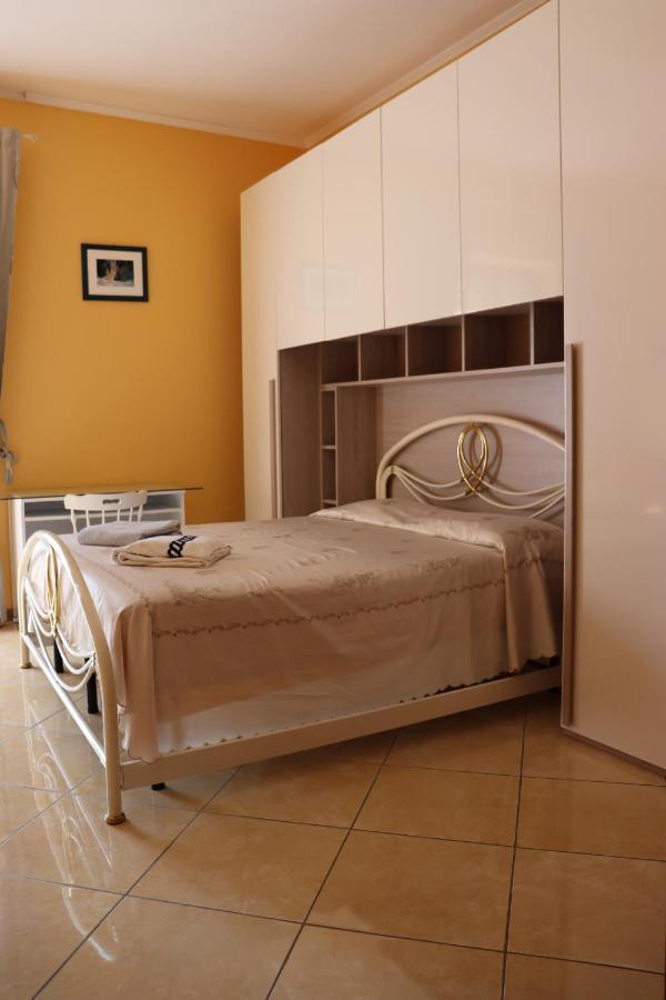 Casa Andreea Vicino Al Centro Di Olbia Iun R5904 Apartment Luaran gambar